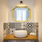 Salutbb D'hote 4* Каркассон