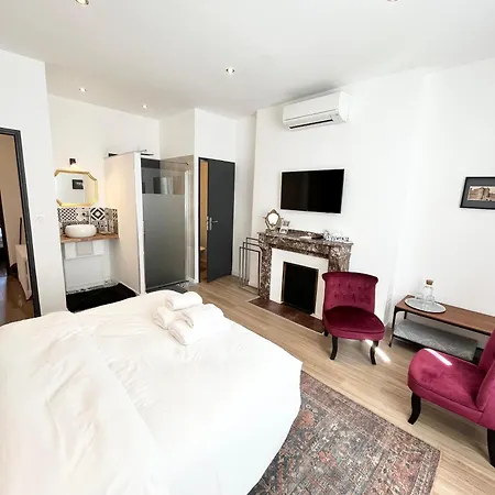 Bed & Breakfast Salutbb D'hote Carcassonne