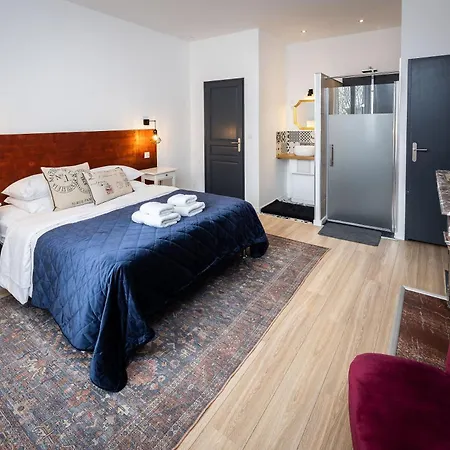 Bed & Breakfast Salutbb D'hote *