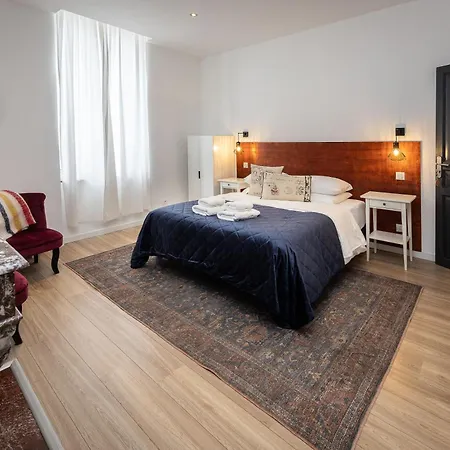 Bed & Breakfast Salutbb D'hote