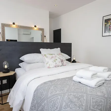 Bed & Breakfast Salutbb D'hote