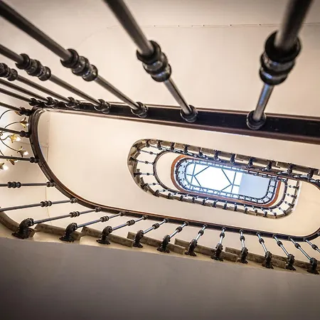 Salutbb D'hote Bed & Breakfast Carcassonne