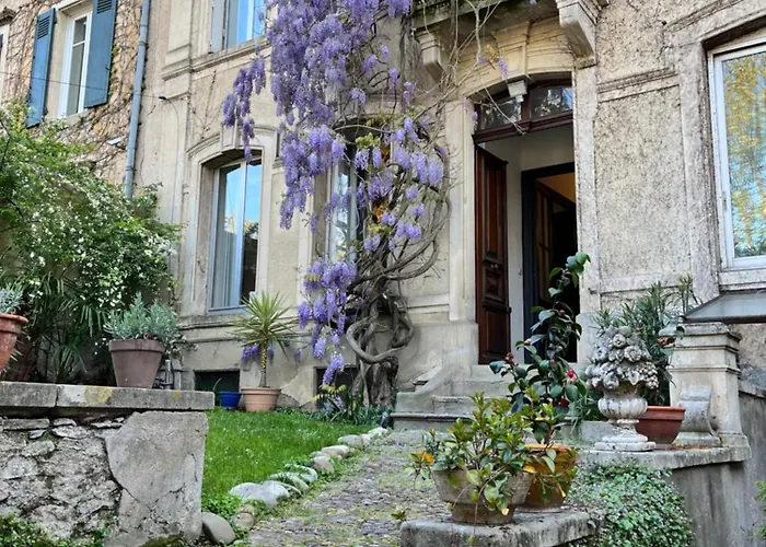 Salutbb D'hote Каркассонн