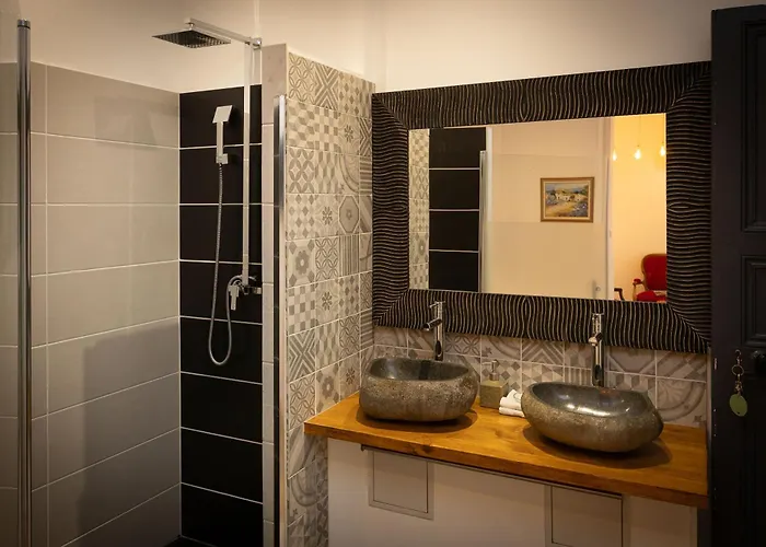 Salutbb D'hote Отель типа 